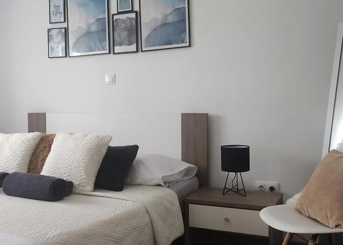 Tomena Apartments