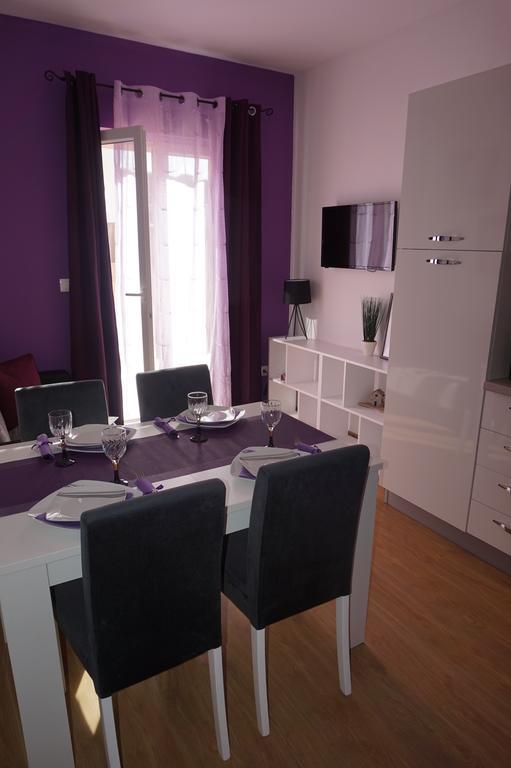 Tomena Apartment