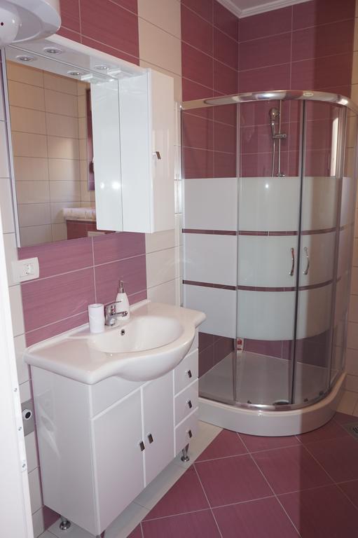 Apartment Tomena
