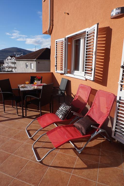 Tomena Apartment