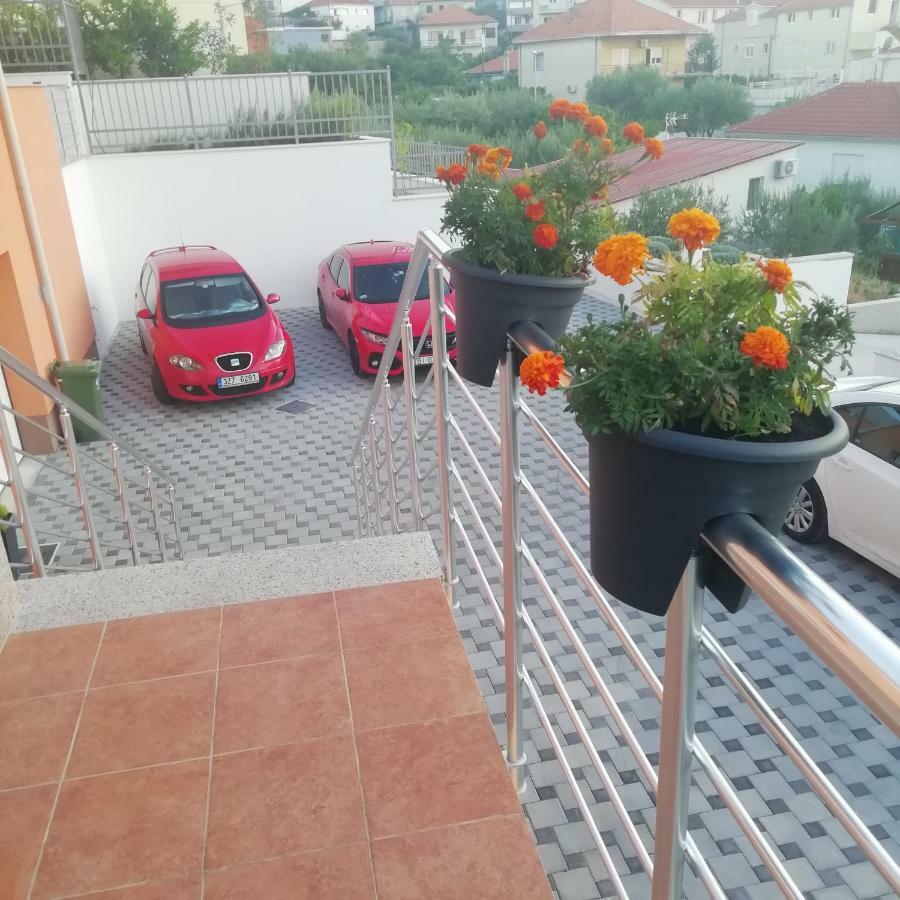 Tomena Apartment *