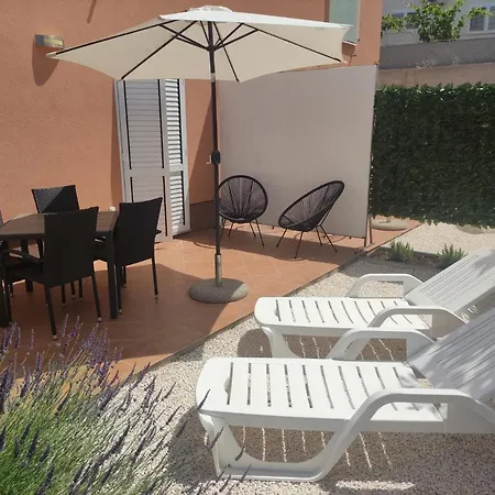 Tomena Apartments Trogir Exterior photo